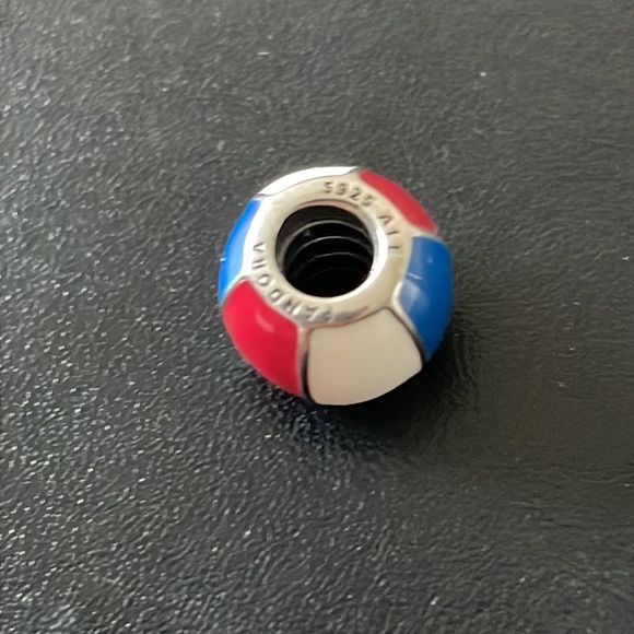 Pandora beach ball - Picture 2 of 4